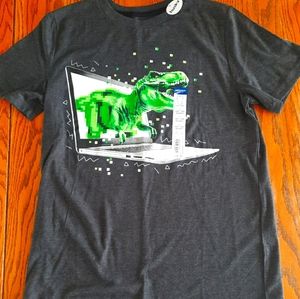 Boys husky 14/16 tshirt NWT